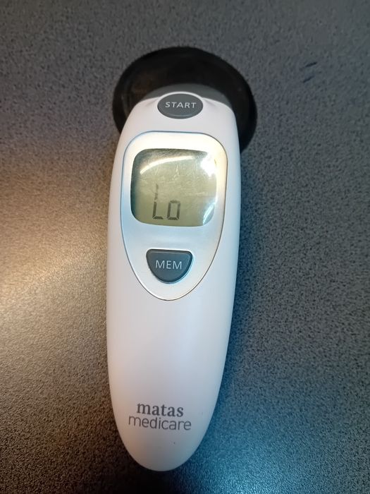 Termometeu infrarosu Matas