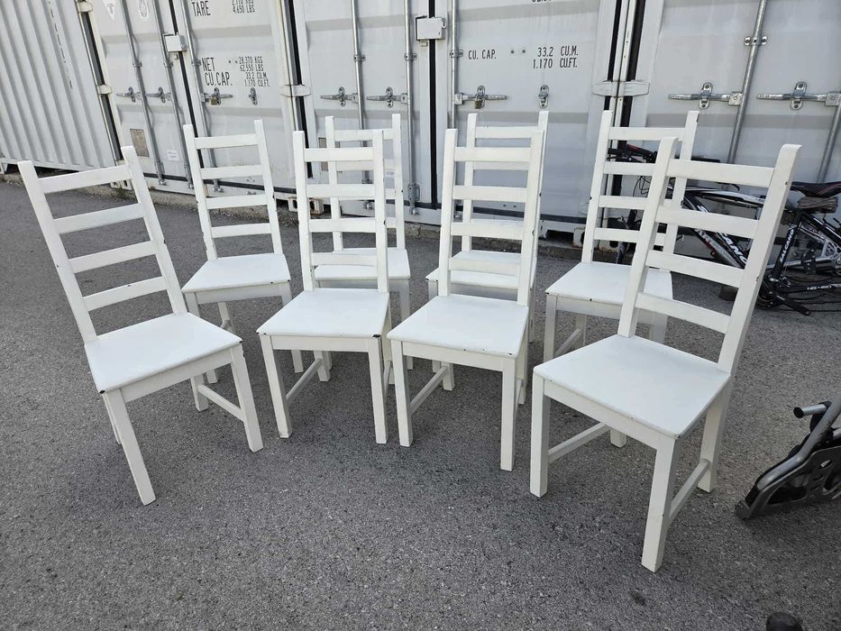 Scaune vechi din Lemn 8 Bucati