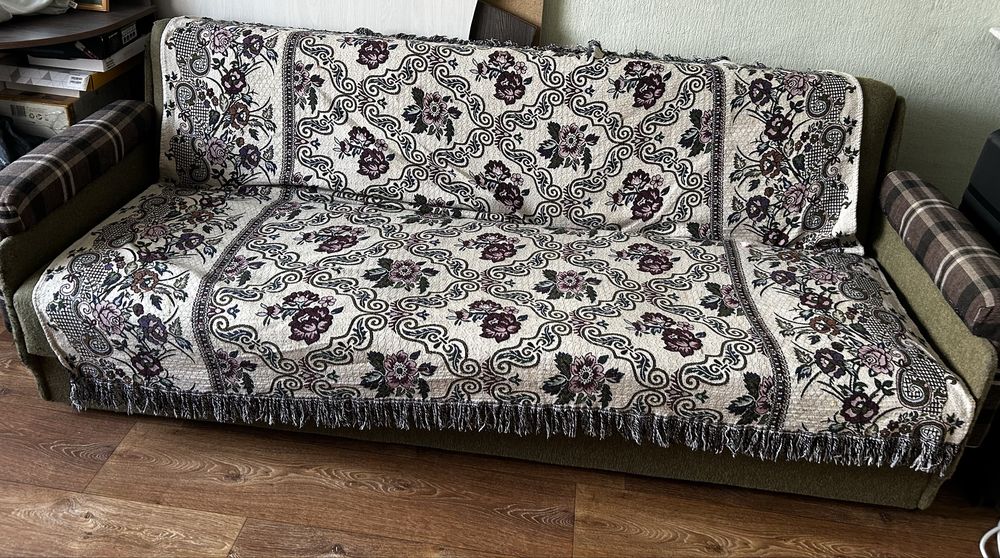 Отдам даром диван и кресла