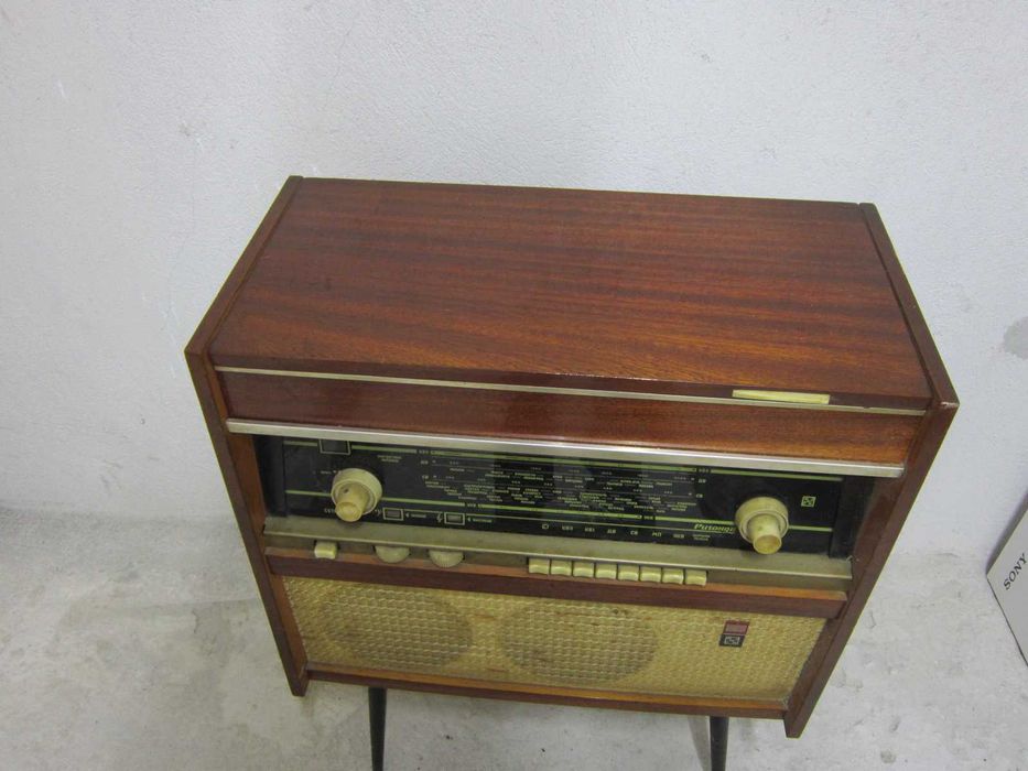 Радиограмофон Ригонда 102