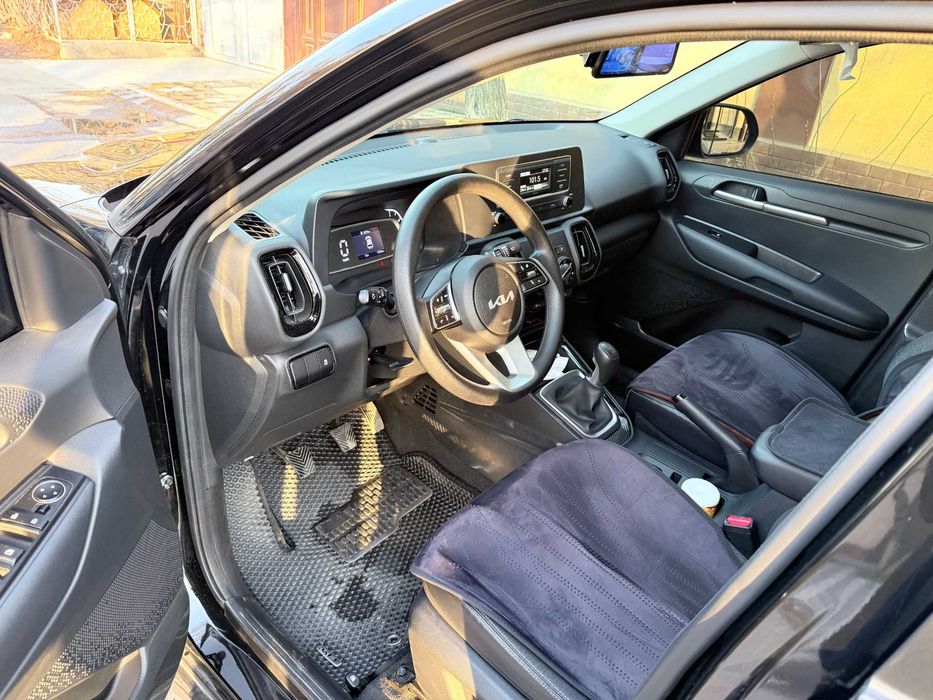 Продаётся KIA Sonet 1 позиция