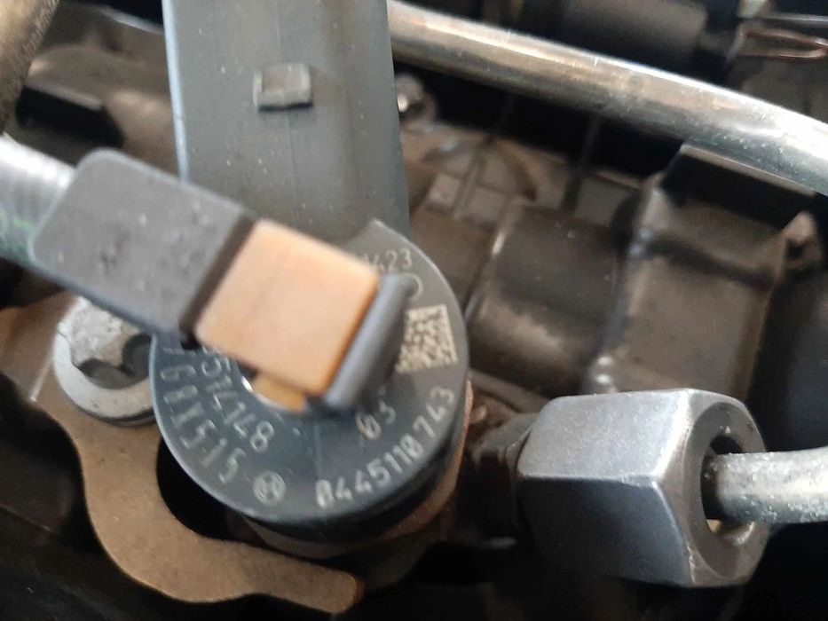 injector 2.0 d b47d20a  bmw seria 5 f10 seria 1 f20 f21 bmw x4 f26 0445110743