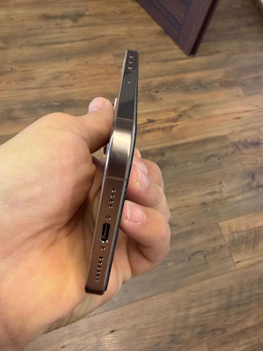 Iphone 16 Pro Max, 512GB, Desert Titanium