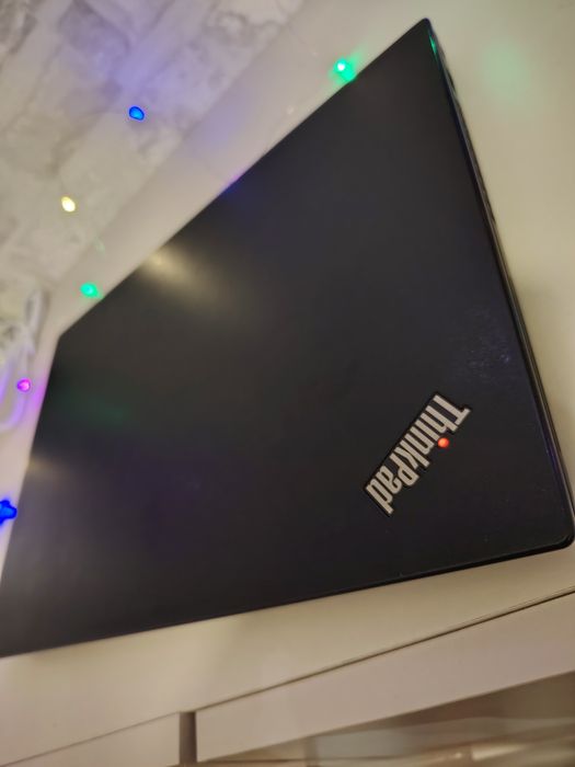 Laptop Lenovo i5-10310U  Gen 10 16GB Rami 256GB ThinkPad X3