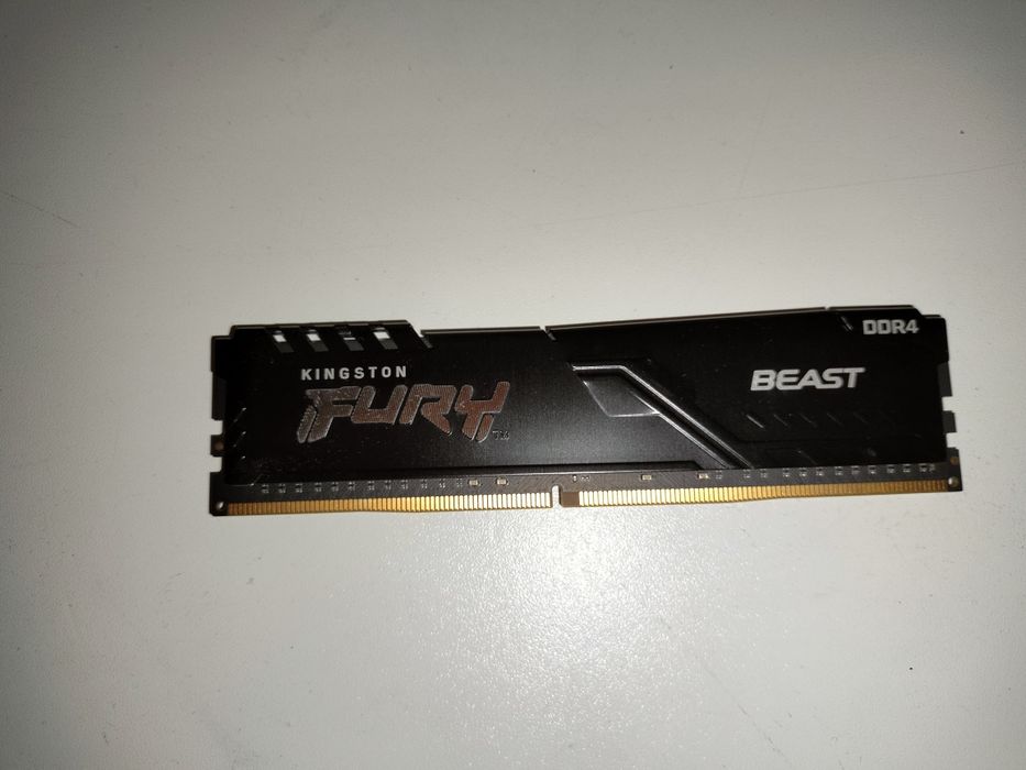 Оператива 16гб плашка