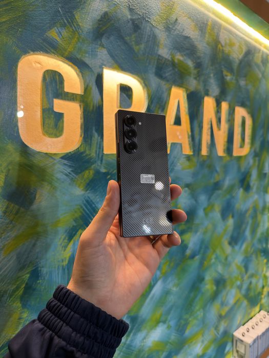 Sanmsung Galaxy Fold 6 1 TB * GRAND * Garantie 1 AN