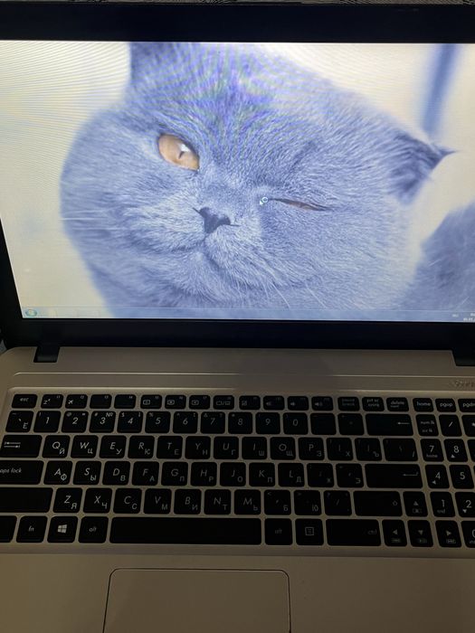 Ноутбук старый…..