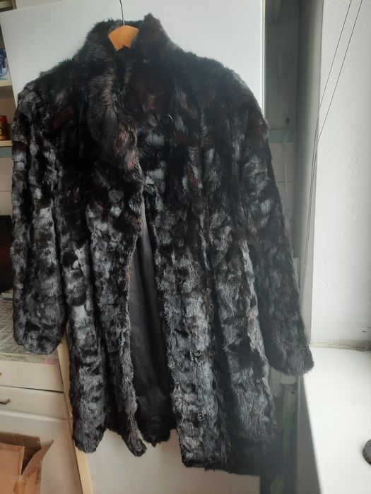 Дамско кожено палто от визон