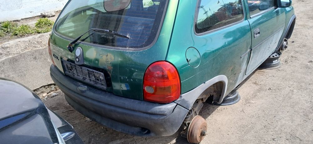 Opel corsa 1.4NZ 1996