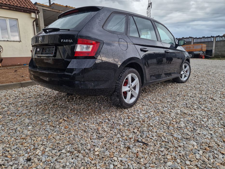 SKODA Fabia 2015 — imagine 8