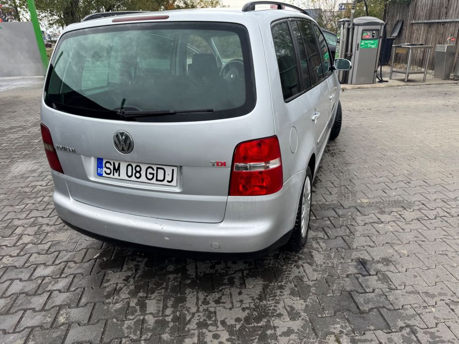 VOLKSWAGEN Touran 2004 — imagine 4