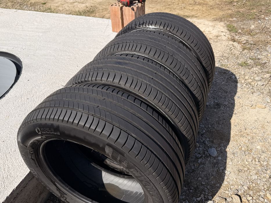 Летни гуми 235/55/18 michelin