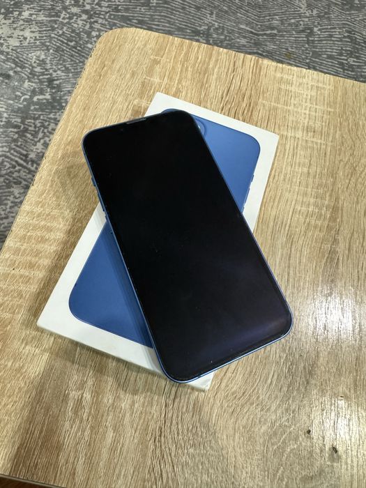 Iphone 13, в отличном состояний