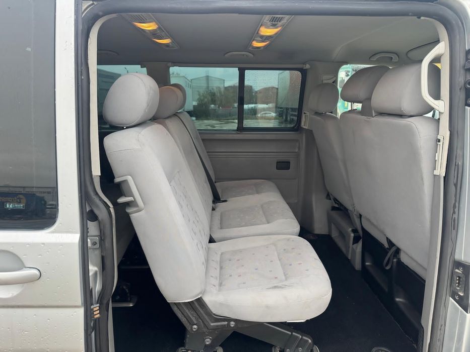 Volkswagen  Transporter T5  Caravelle 2.5TDI 174cp 2008 8+1 locuri