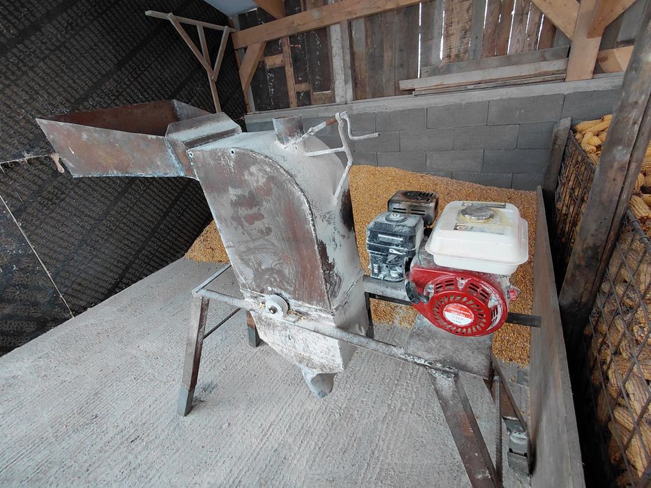 De vanzare moara cu motor sau fara !!