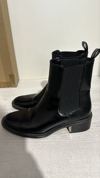 Продам ботинки Zara