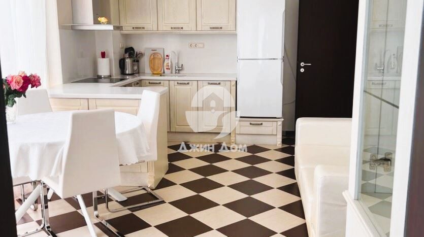 Продава се Тристаен апартамент в к.к. Елените - 105 кв.м за 1524 €/кв.м - Снимка #2