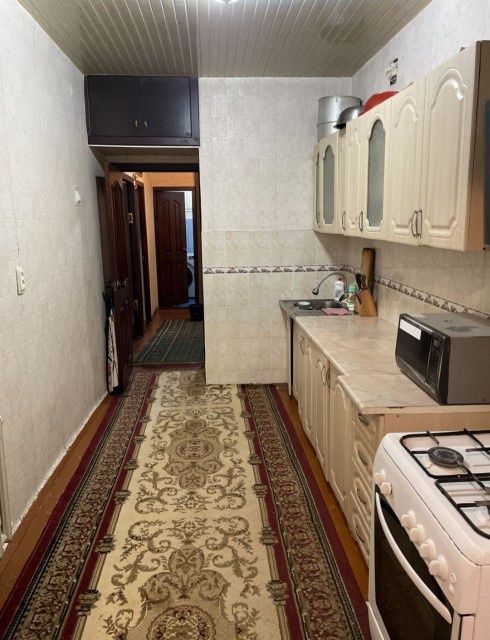 3xonali kvartira Sotiladi remont Yaxshi