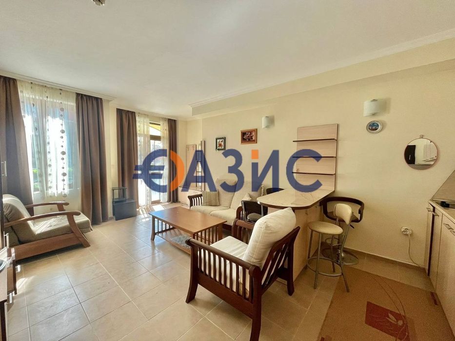 Продава се Двустаен апартамент в Свети Влас - 66 кв.м за 610 €/кв.м - Снимка #10
