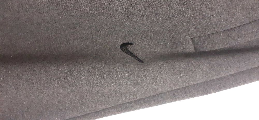 Мъжки ватирани спортни панталони на Найк