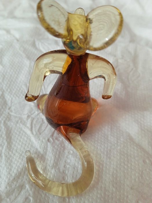 Стъклена фигурка Мишка