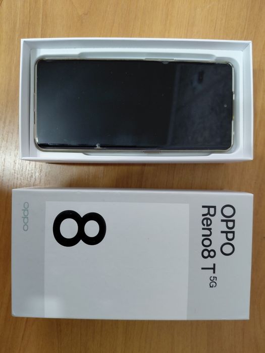 Смартфон Oppo Reno 8T