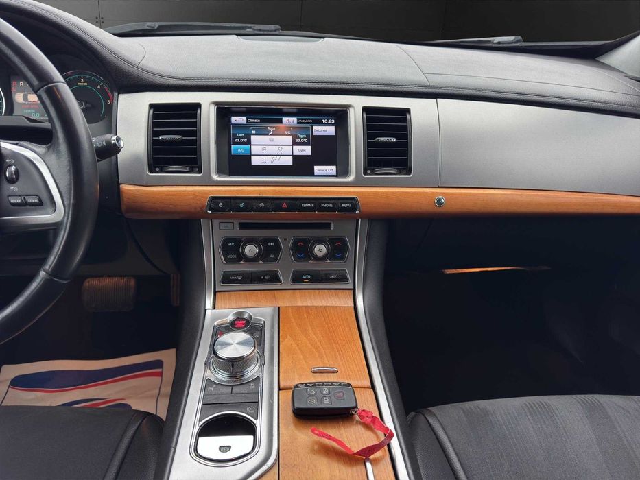 Jaguar XF Garantie 12 luni!/Km. Certificati!/Rate fara avans !