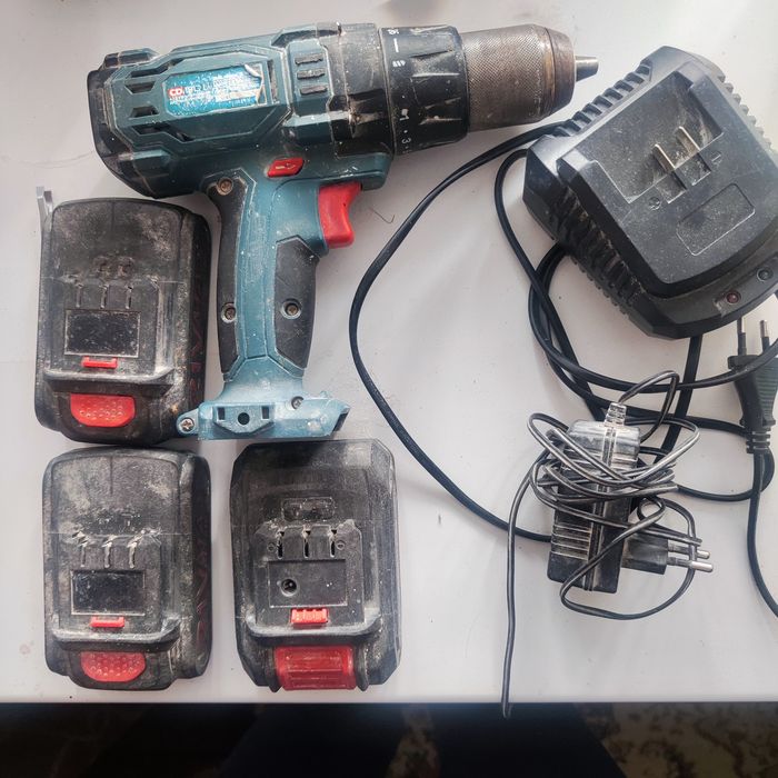 Продам шуруповёрт Alteco 1813 li