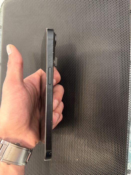 iPhone 15 128gb