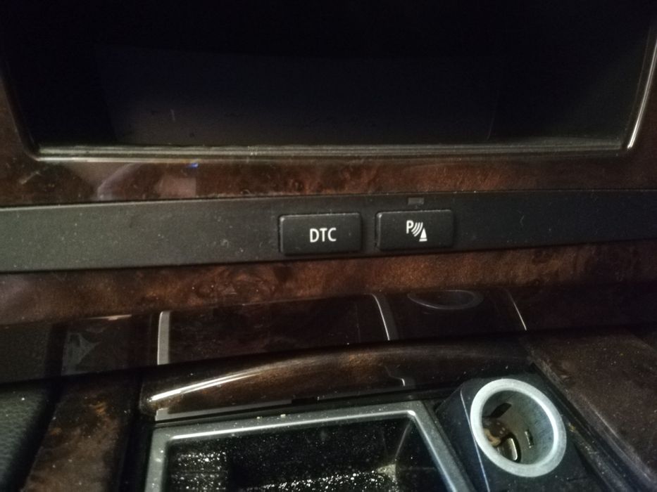 Buton senzori parcare BMW E60, e61