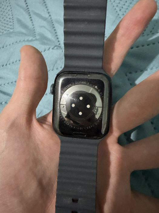 Apple Watch 8 45mm 32gb