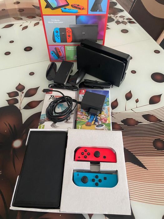 Nintendo Switch Oled aproape nou