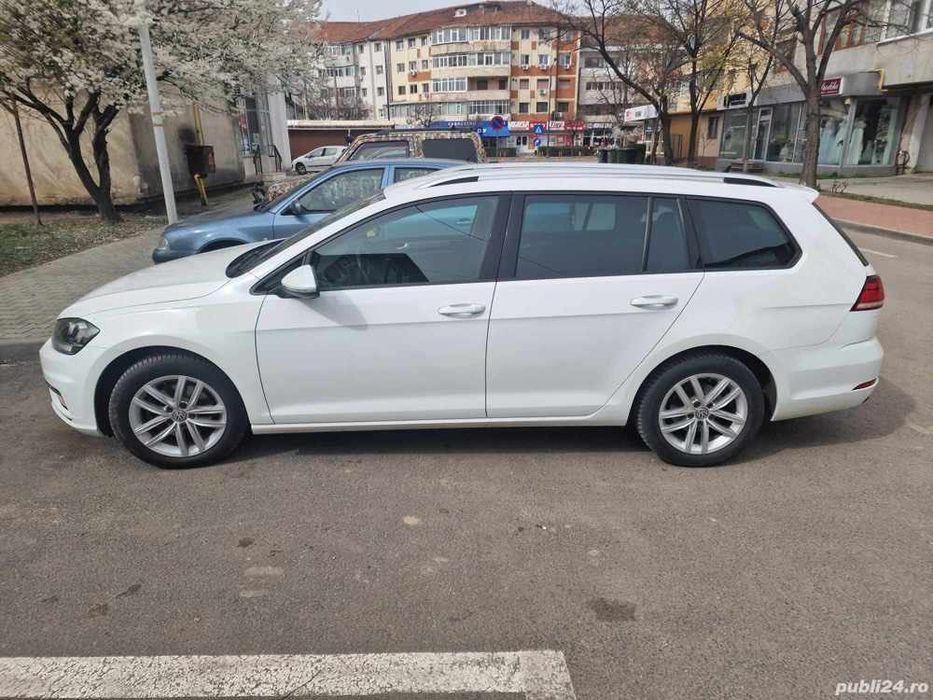 VOLKSWAGEN Golf 2018 — imagine 5