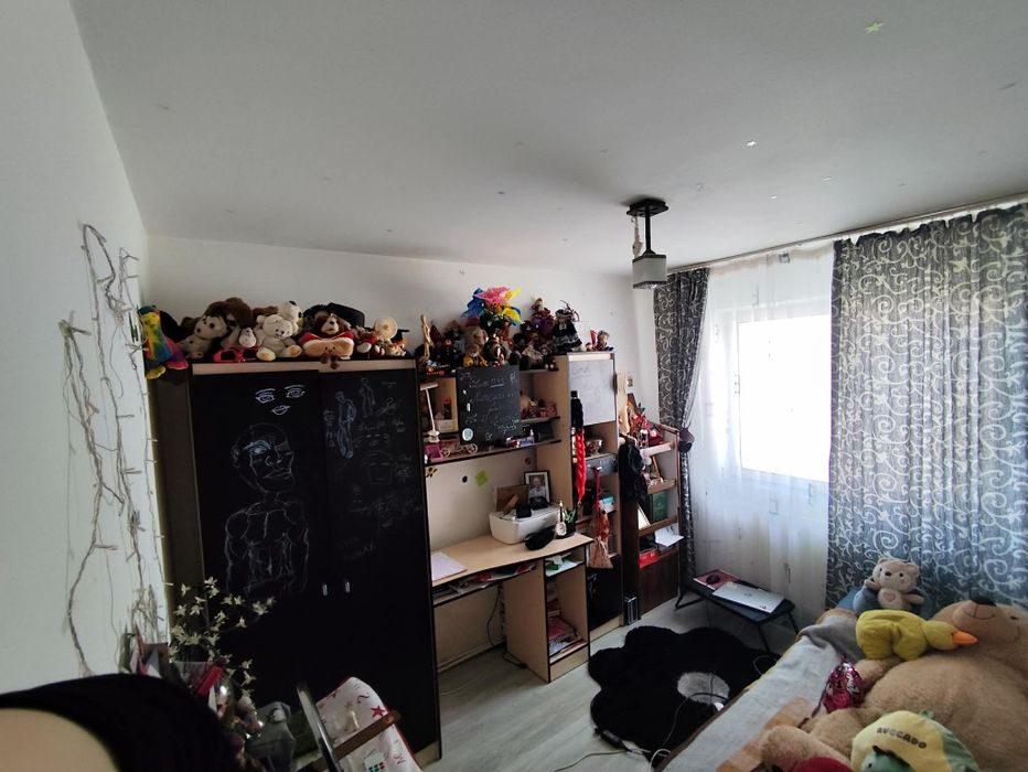 Apartament de vânzare 3 camere Aleea Plopilor, Târgu Jiu
