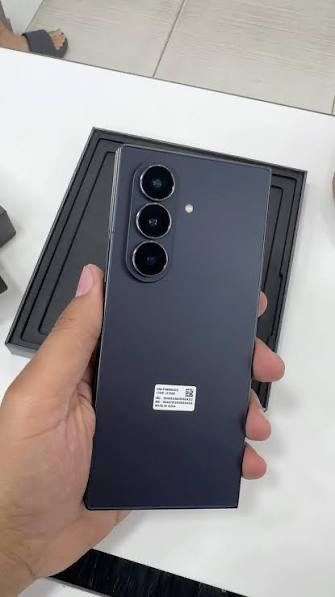 Бартер Samsung Galaxy Z Fold 7 Jetblack 256GB - Гаранция!