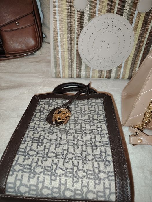 Всички чанти за 80 евро.Нови