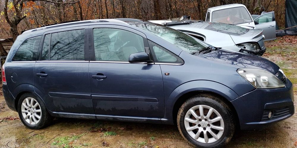 Opel Zafira B 1.9cdti Опел Зафира Б на части