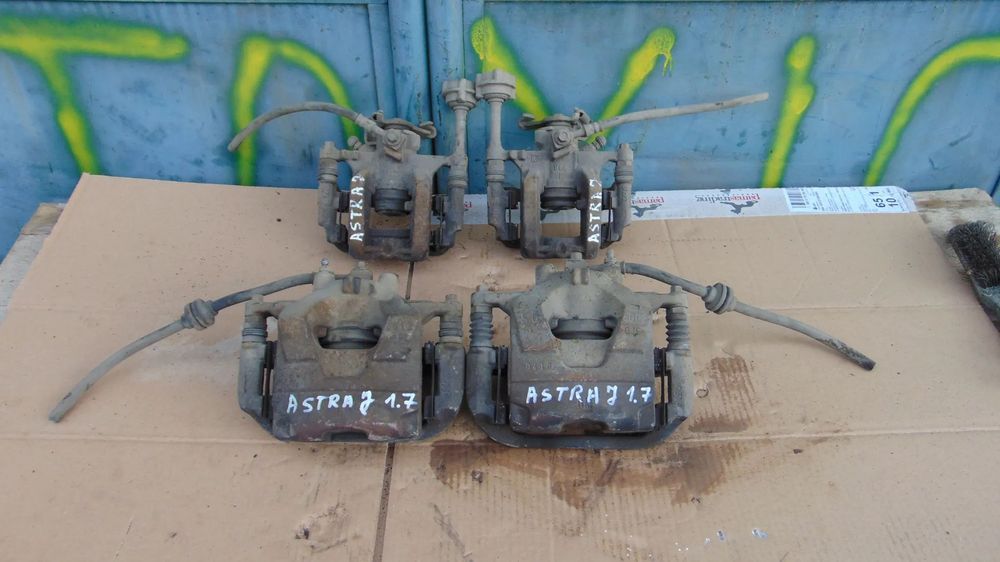 Etrier fata/spate Opel Astra J 1.7 CDTI an 2009-2014