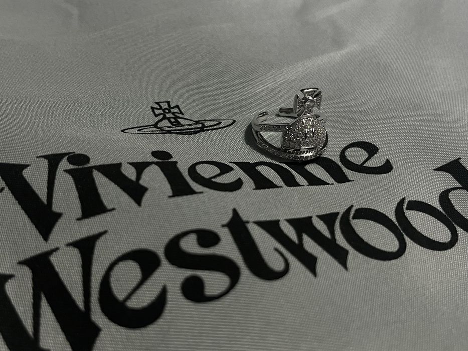 Inel Vivienne Westwood Iced Out