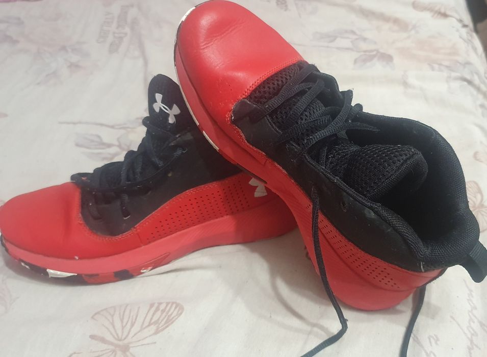 Маратонки Under Armour