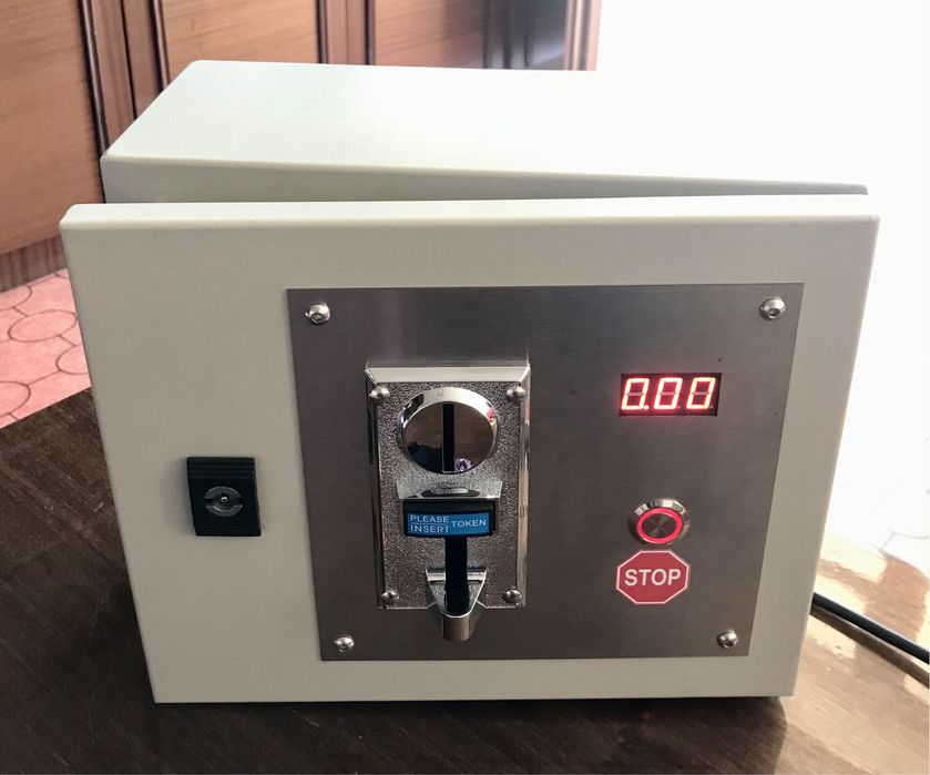 Табло с монетник и таймер.