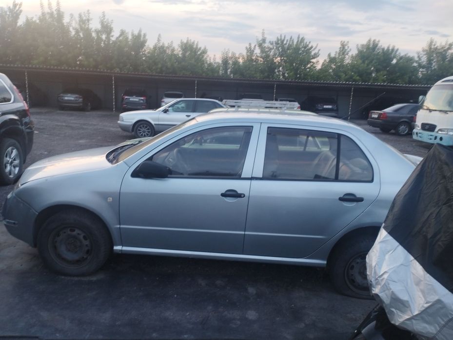 Продам skoda fabia