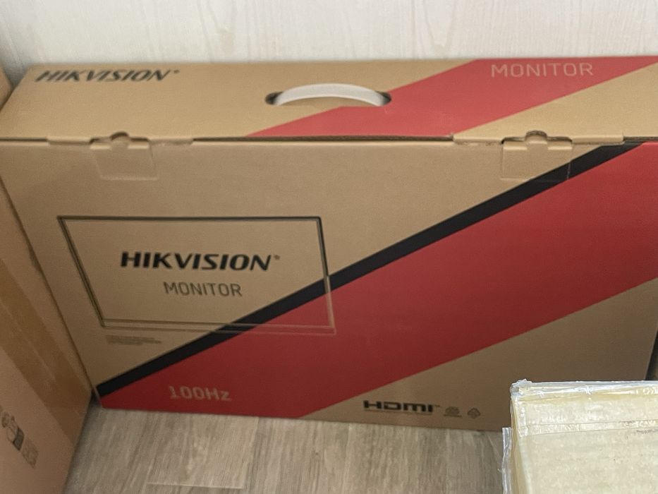 Монитор Hikvision 100Гц