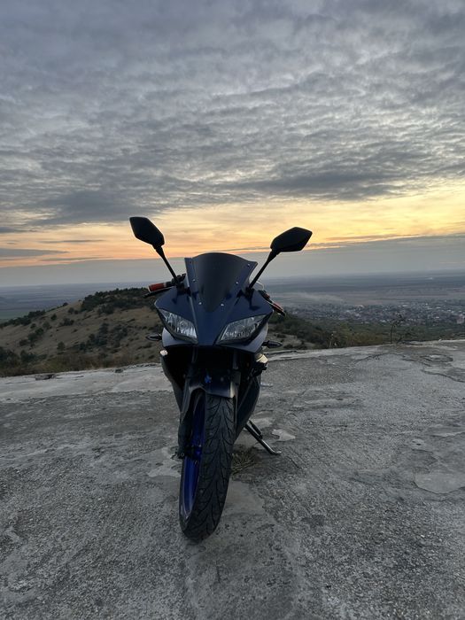 Yamaha yzf R1 2013