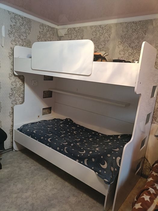 Вещи б.у кровать
