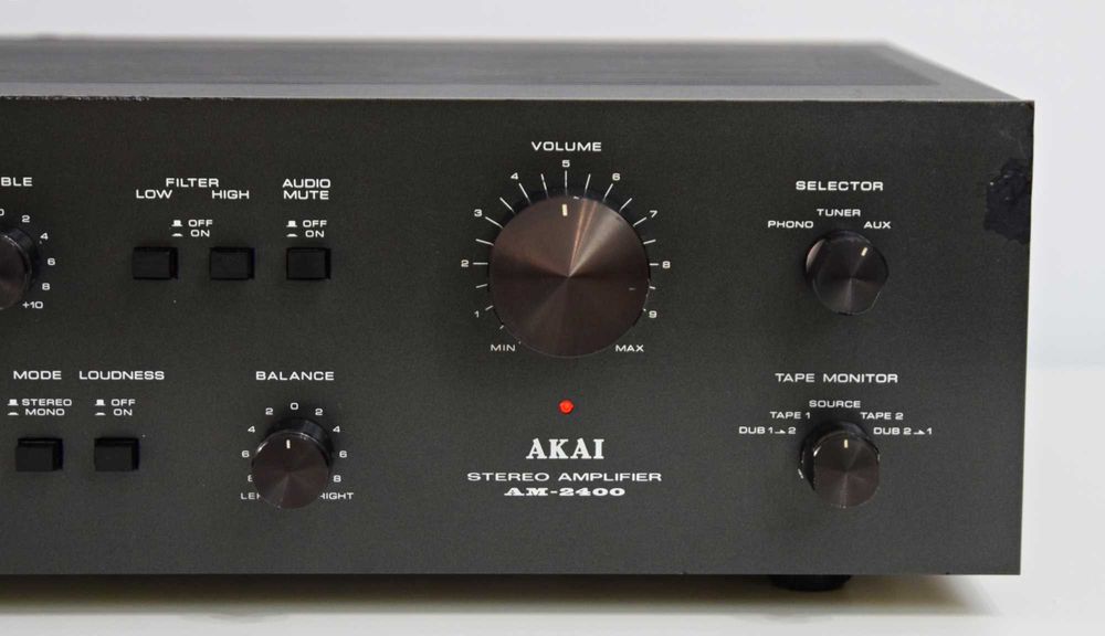 Amplificator Akai AM-2400