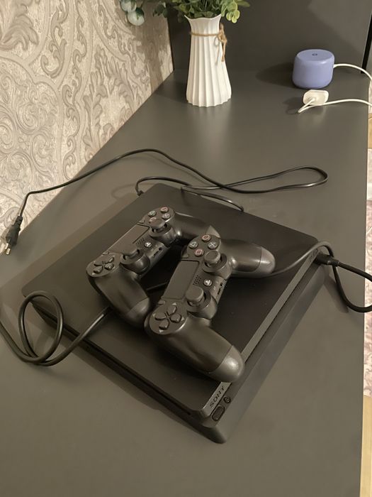 Ps 4 slim в продаже