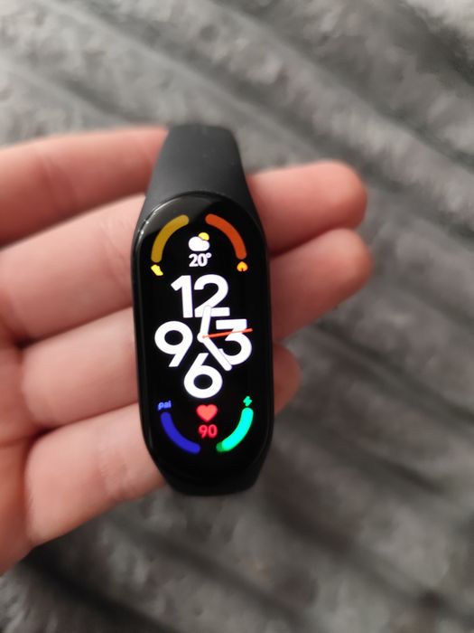 Часы xiaomi mi band 7