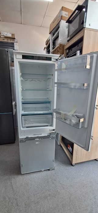 Frigider Bosch seria 6 incorporabil  import GERMANIA Garanție Hd29