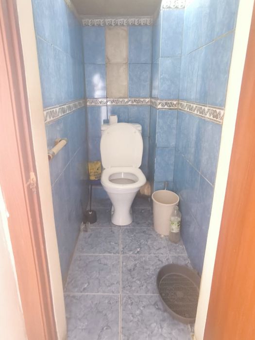 продается 2 ком квартира